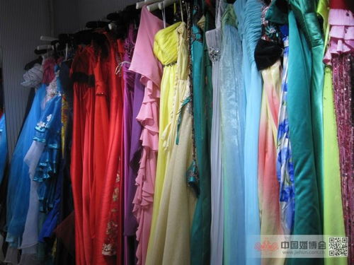 深度探店非誠(chéng)勿擾,豐富的產(chǎn)品,各式的服裝,滿足不同的需求